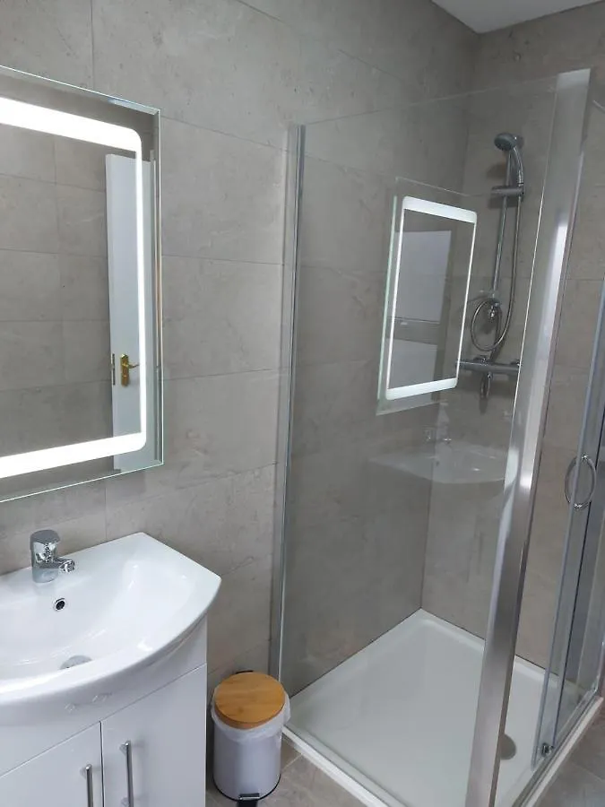 4 Eyre Square Lane Apartment Galway 0*,